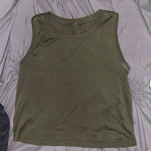 Lululemon tank top